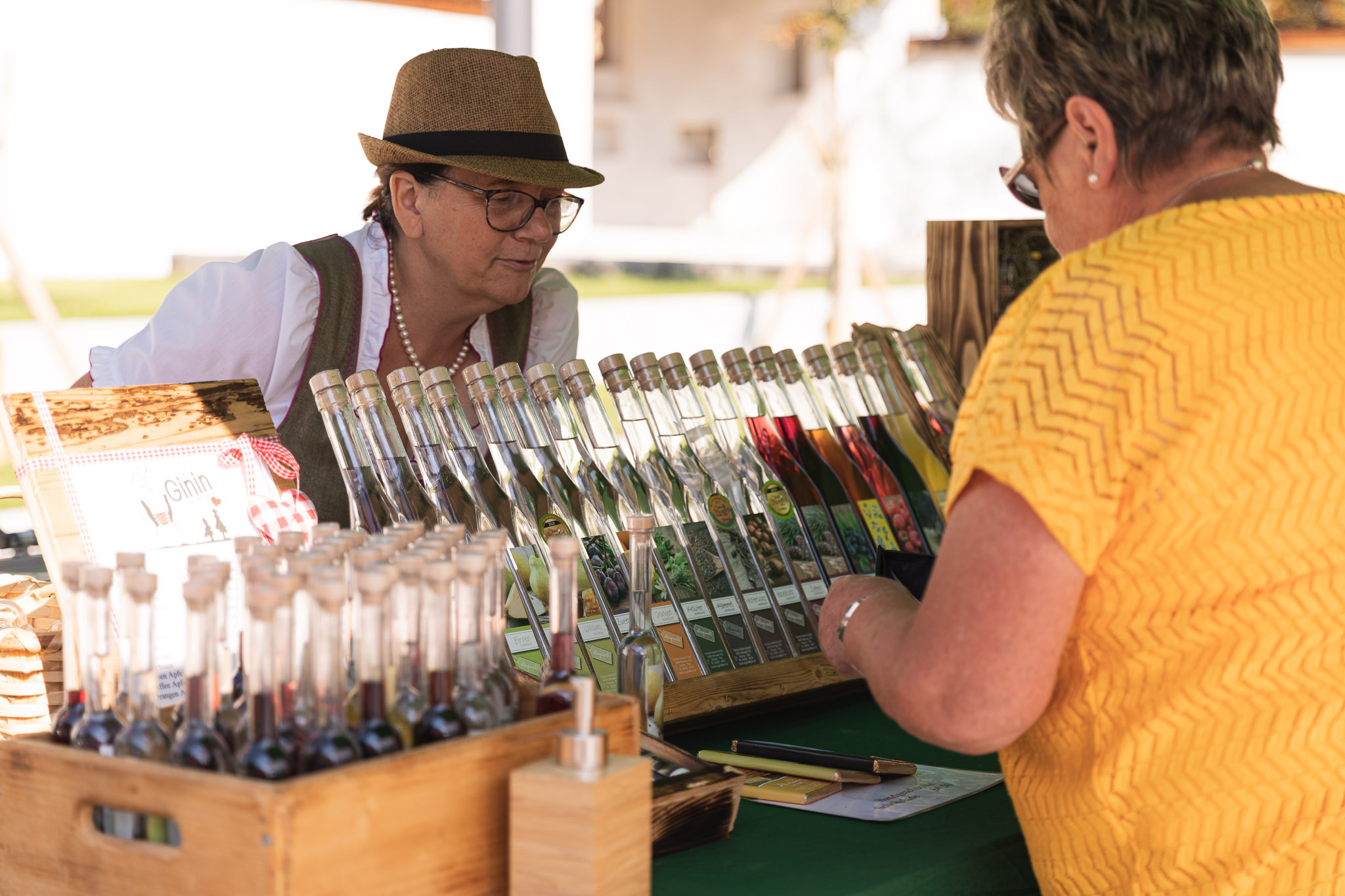 Dorf- und Bauernmarkt